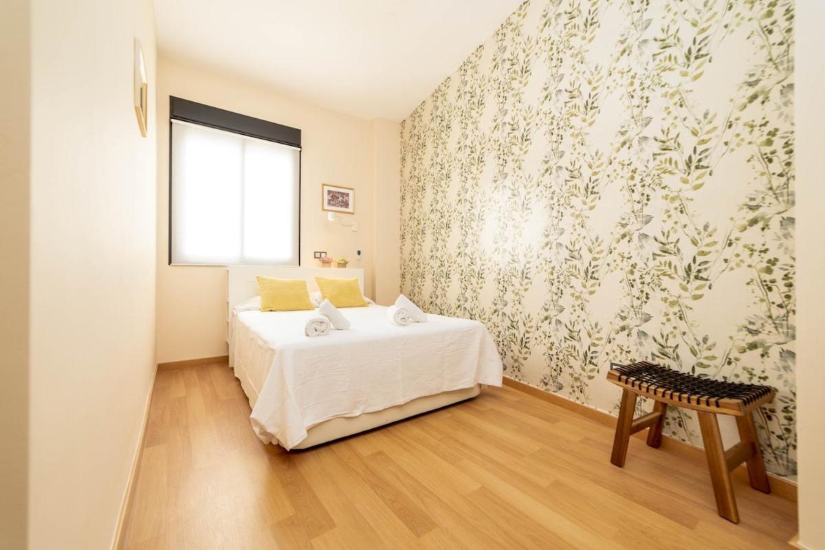 -Malagasunapts- Stylish City Centre Pool&Parking Exterior foto